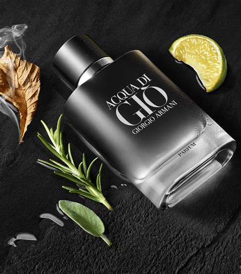 acqua di gio armani.